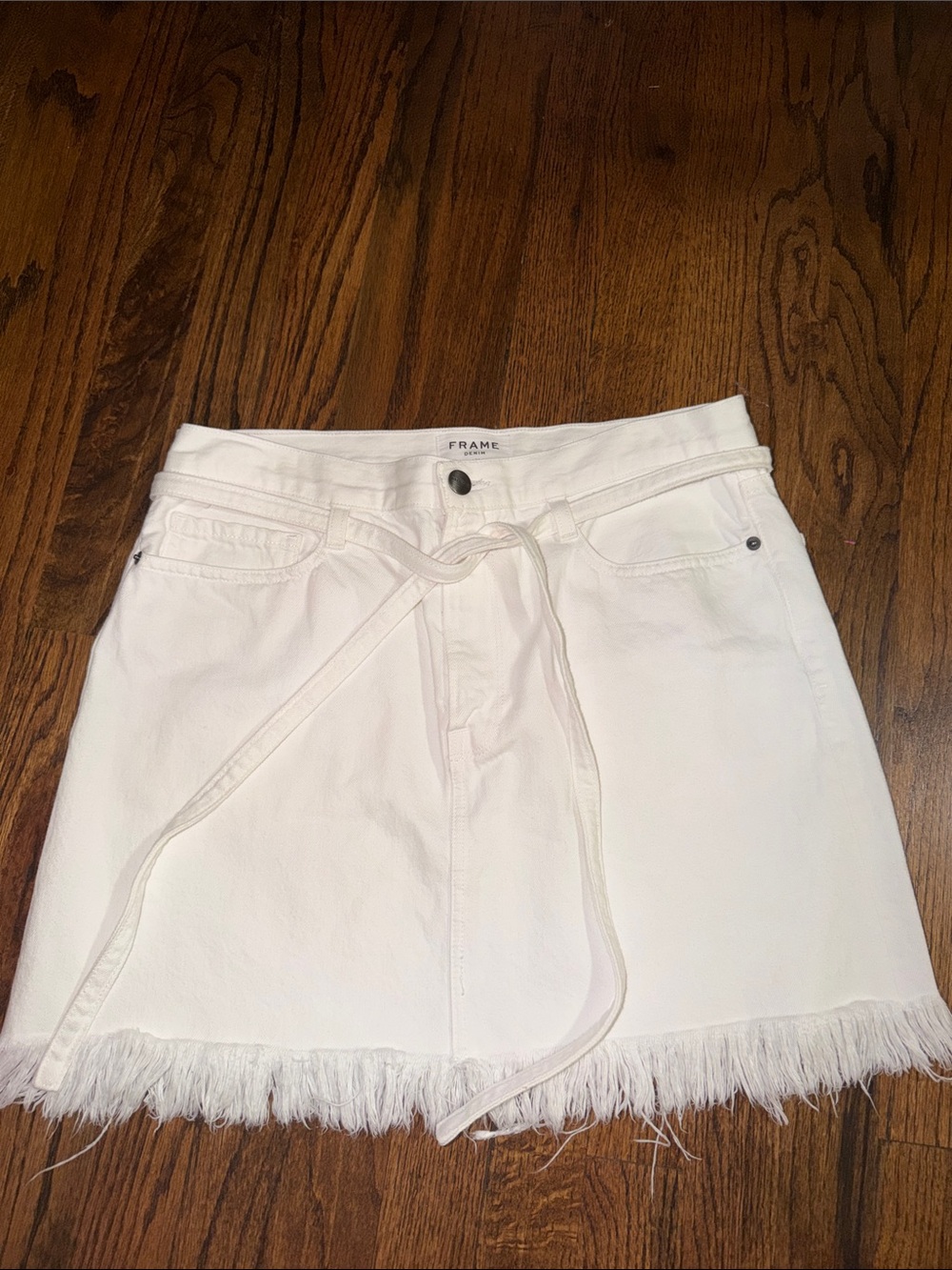 Frame Denim White Frayed-Hem Tie-Belt Mini Skirt